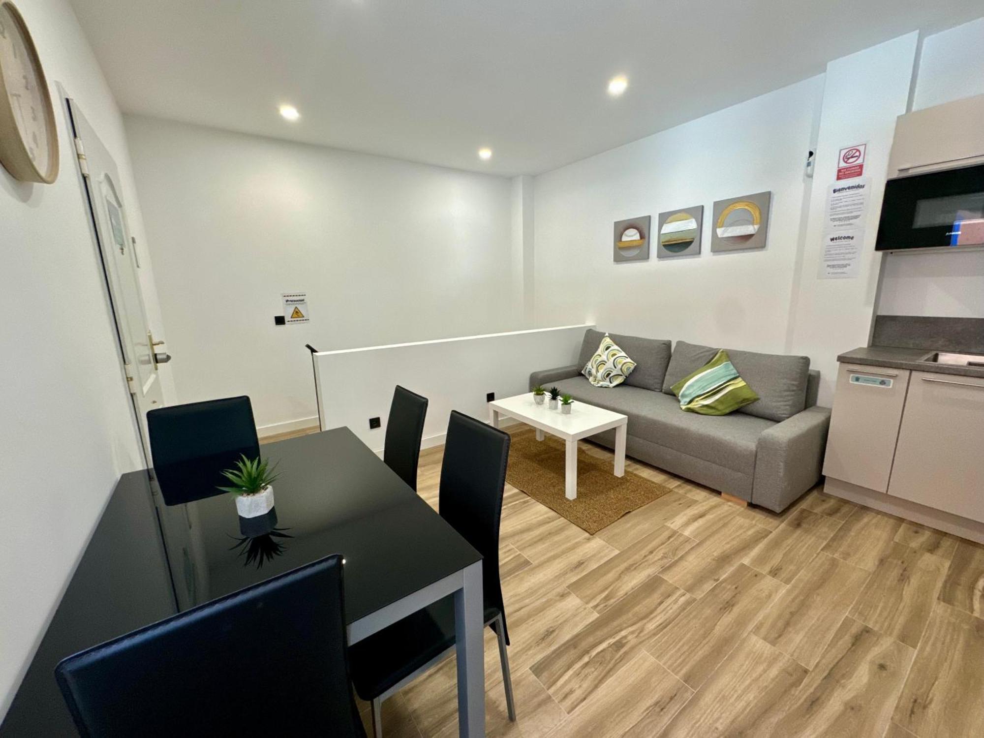 Apartamentos Castillejos Madrid Dış mekan fotoğraf